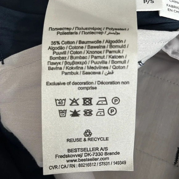 Selected Homme Molke Cargo Shorts in Sky Captain - NEW - Size Small - Picture 9 of 9